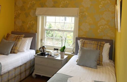 Newport Hotel | One Holyrood Hotel & Cafe