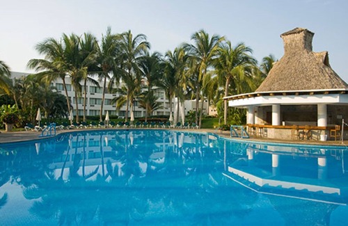 Playa Diamante Resort | One or Two Bedroom Suite with kitchen by Vidanta