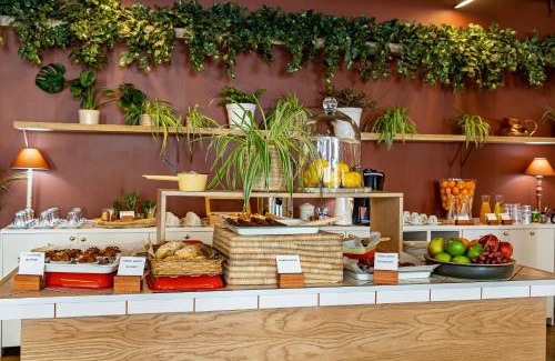 Cape Town City Centre Apartment | One Thibault Hotel by ITC Hospitality