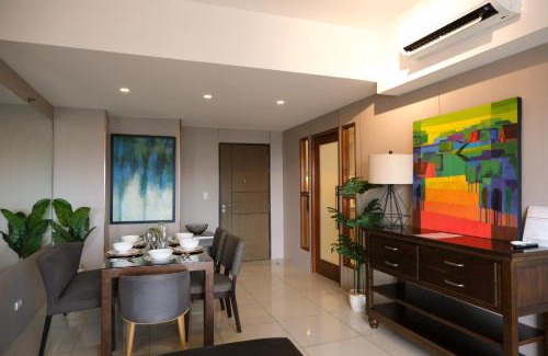 Bonifacio Global City Apartment | One Uptown Premium 2BR Suite