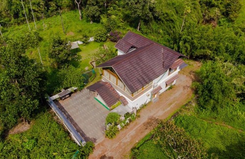 Vythiri Villa | Orion River View Villa