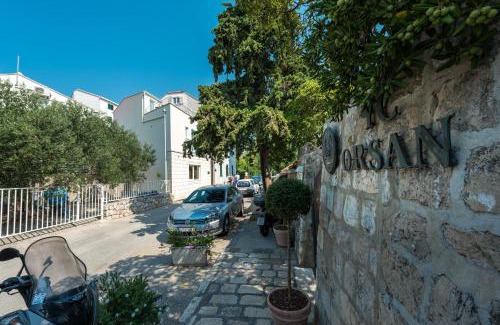 Babin Kuk Apartment | Orsan - Elegant apartment with private terrace
