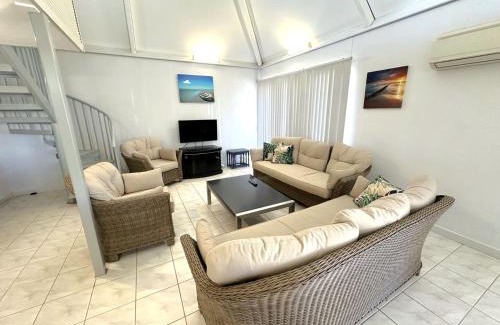 Exmouth Villa | Osprey Holiday Village Unit 108