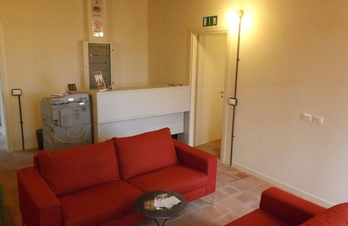 Casteldidone Hostel | Ostello Castello Mina Della Scala