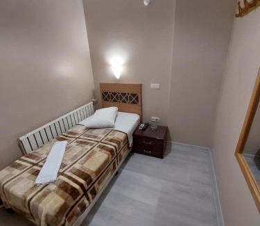 Fatih Hotel | OTEL ÜMIT İSTANBUL