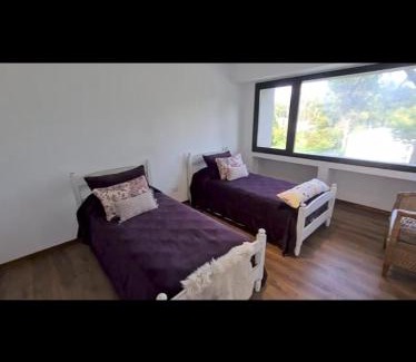 Godoy Cruz Apartment | Otoño por la vida