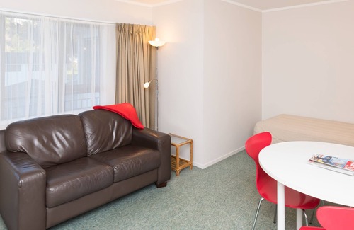 Paihia Apartment | Outrigger Motel