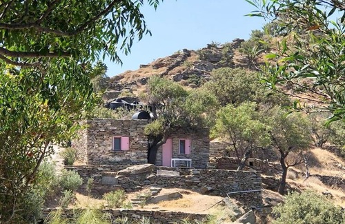Kea House | OWL’S NEST/THE PINK COTTAGE