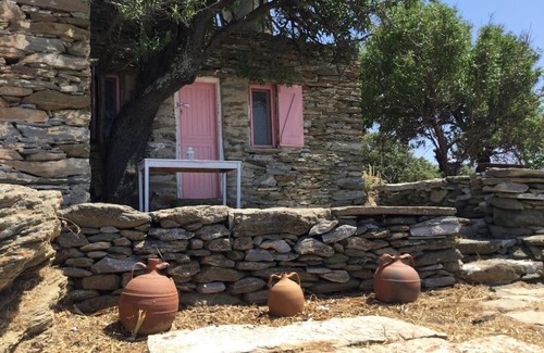 Kea House | OWL’S NEST/THE PINK COTTAGE