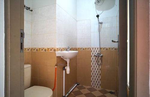Balikpapan Hotel | OYO 2038 Jasmine Guest House Balikpapan