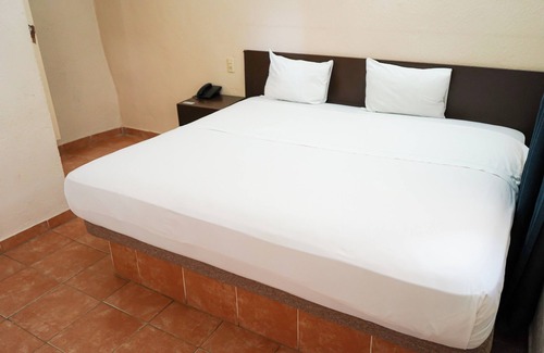 Old Town Hotel | OYO Hotel Plaza Veracruz Centro Historico