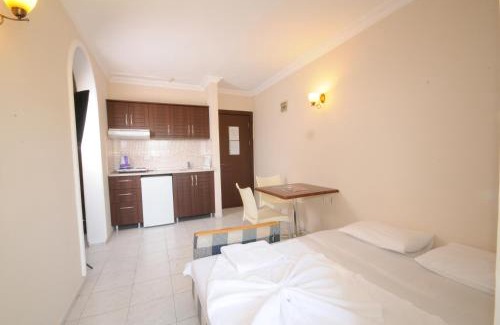 Marmaris City Center Apartment | Ozturk Apart Hotel