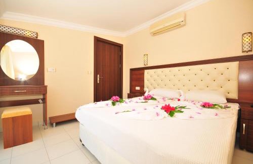 Marmaris City Center Apartment | Ozturk Apart Hotel