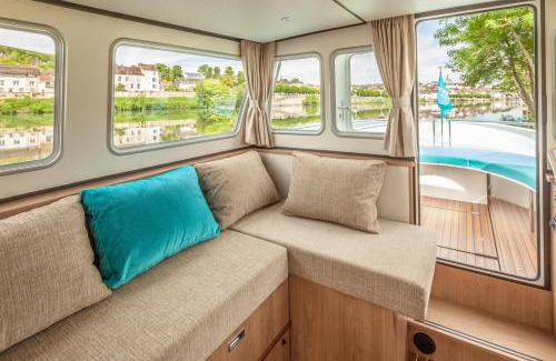 Port Ariane Boat Rental | Pénichettes itinérantes sans permis - Locaboat