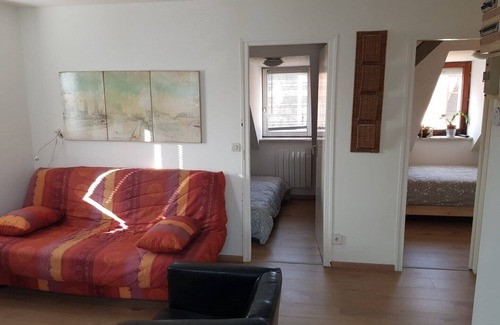 Neudorf Ouest Apartment | #p55 : 3 Pièces Lumineux et Calme sur les Toits à Neudorf Proche Centre Ville