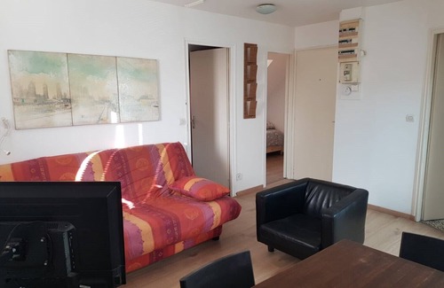 Neudorf Ouest Apartment | #p55 : 3 Pièces Lumineux et Calme sur les Toits à Neudorf Proche Centre Ville