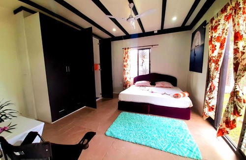 Pacific Harbour House | Pacific Harbor Eco Villa and Shark Dive Accomodations