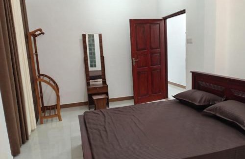 Gomagoda Hotel | Pacifier Residence