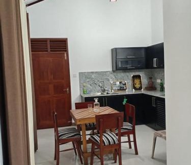 Gomagoda Hotel | Pacifier Residence