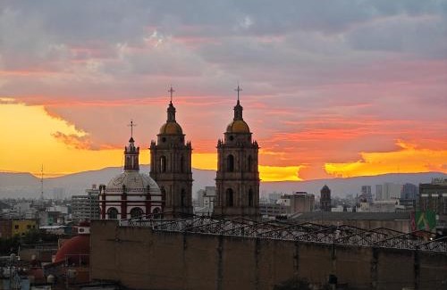 San Juan de Dios House | "Paco's Depa" friendly & family apartment