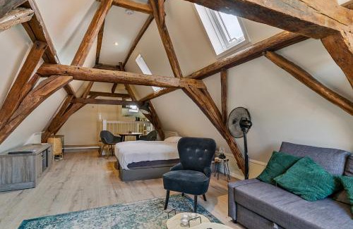 Zierikzee Apartment | Pakhuis de Venkel - zolderstudio