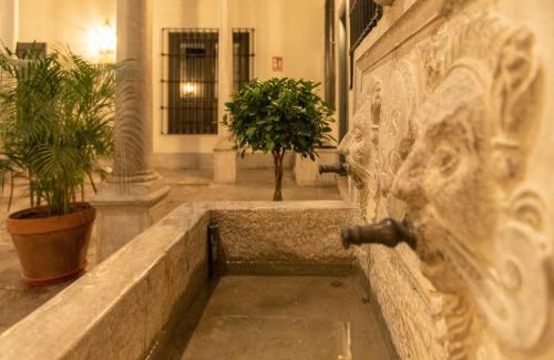 Centro - Sagrario Apartment | Palacete 1620, Premium Suites, Only adults