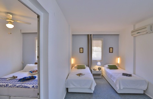 Altınyunus Mahallesi House | Palas Ilica