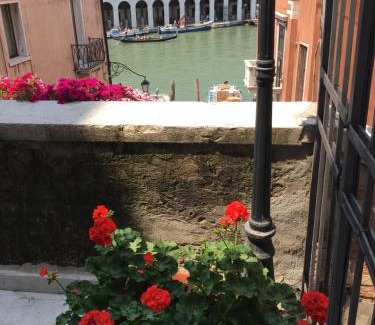 Cannaregio House | Palazzo Lion Morosini - Check in presso Locanda Ai Santi Apostoli