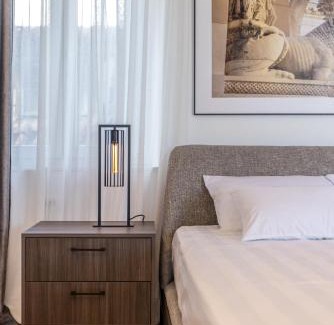 Old Town Apartment | Palazzo Romano Suite 2