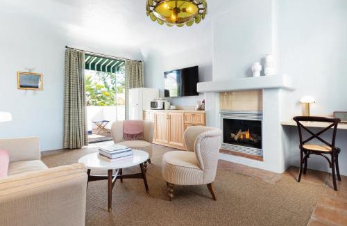 Presidio Neighborhood Hotel | Palihouse Santa Barbara