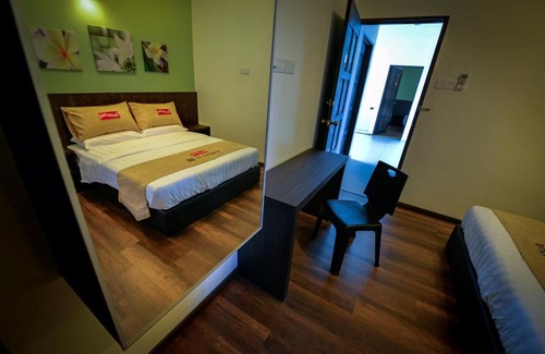 Perkampungan Bukit Ubi House | Palm City Villa