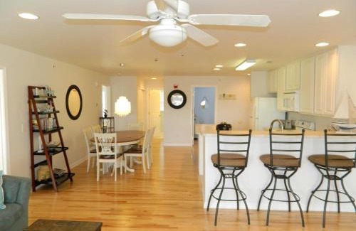 Rehoboth Beach House | Palm drive 36501 #1306