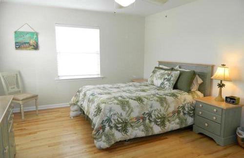 Rehoboth Beach House | Palm drive 36501 #1306