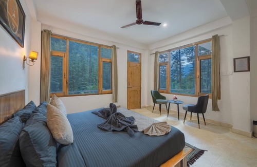 Kasol Hotel | Palm Residency Kasol
