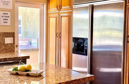 Baristo House | Palm Springs Oasis! Private, spacious, pool, spa, sauna shower!