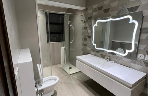 Lahore Hotel | Palm tree Hotel