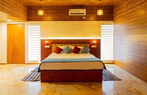 Varkala Hotel | Palm TreeHeritage Beach Resort