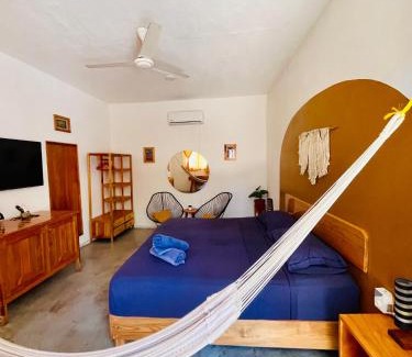 Brisas de Zicatela Hotel | Palmar la Punta 8 AC Starlink 2min walk to beach