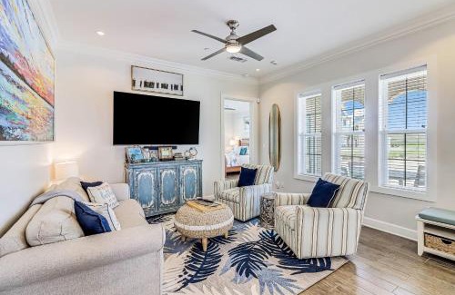 Port Aransas Apartment | Palmilla Beach Resort Sea Gate Condominiums #106