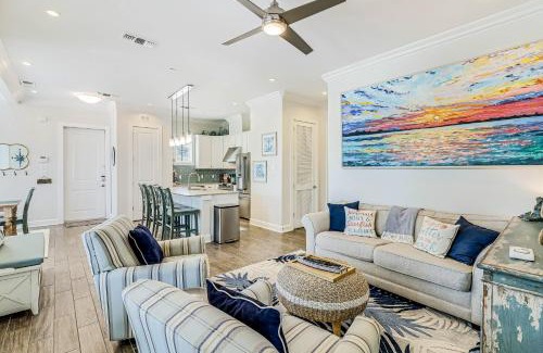Port Aransas Apartment | Palmilla Beach Resort Sea Gate Condominiums #106