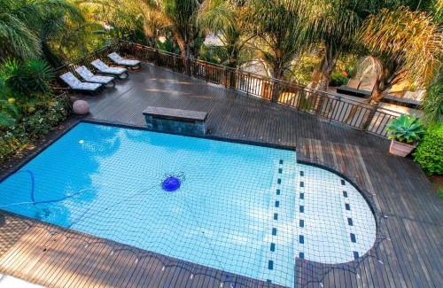 La Lucia House | Palms On Byrne