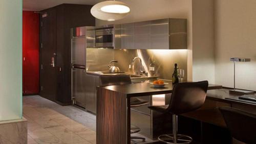 Las Vegas Apartment | Palms Place Beautiful 51st Floor with Mountain Views