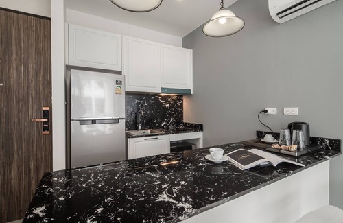 Cherngtalay Apartment | Palmyrah Surin Beach Residence