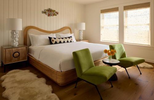 Rodanthe Hotel | Pamlico Station Edgecamp