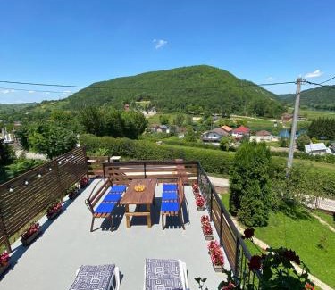 Mali Radic Apartment | Panorama Pokoj Apartments