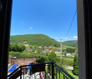 Mali Radic Apartment | Panorama Pokoj Apartments