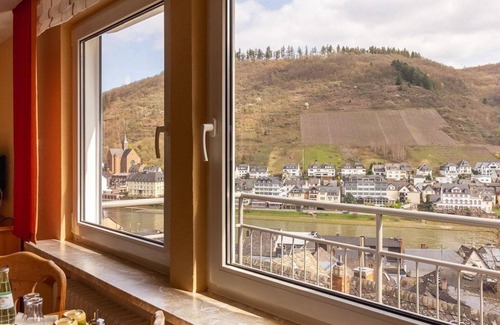 Cochem House | Panoramic room/balcony/castle/Moselle - Villa Tummelchen, Hotel-Pension garni