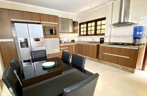 Ibiuna House | Panoramic view of the mountains! 15 minutes from the Wine Road.