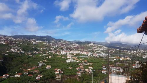 Camara de Lobos House | Paraíso Pico da Torre