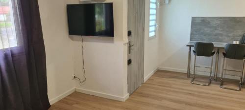 Les Abymes Apartment | Paradies Caraibes IV